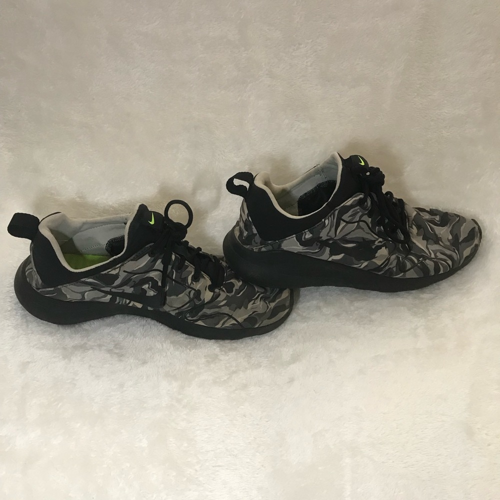 Nike mens running shoes size 11